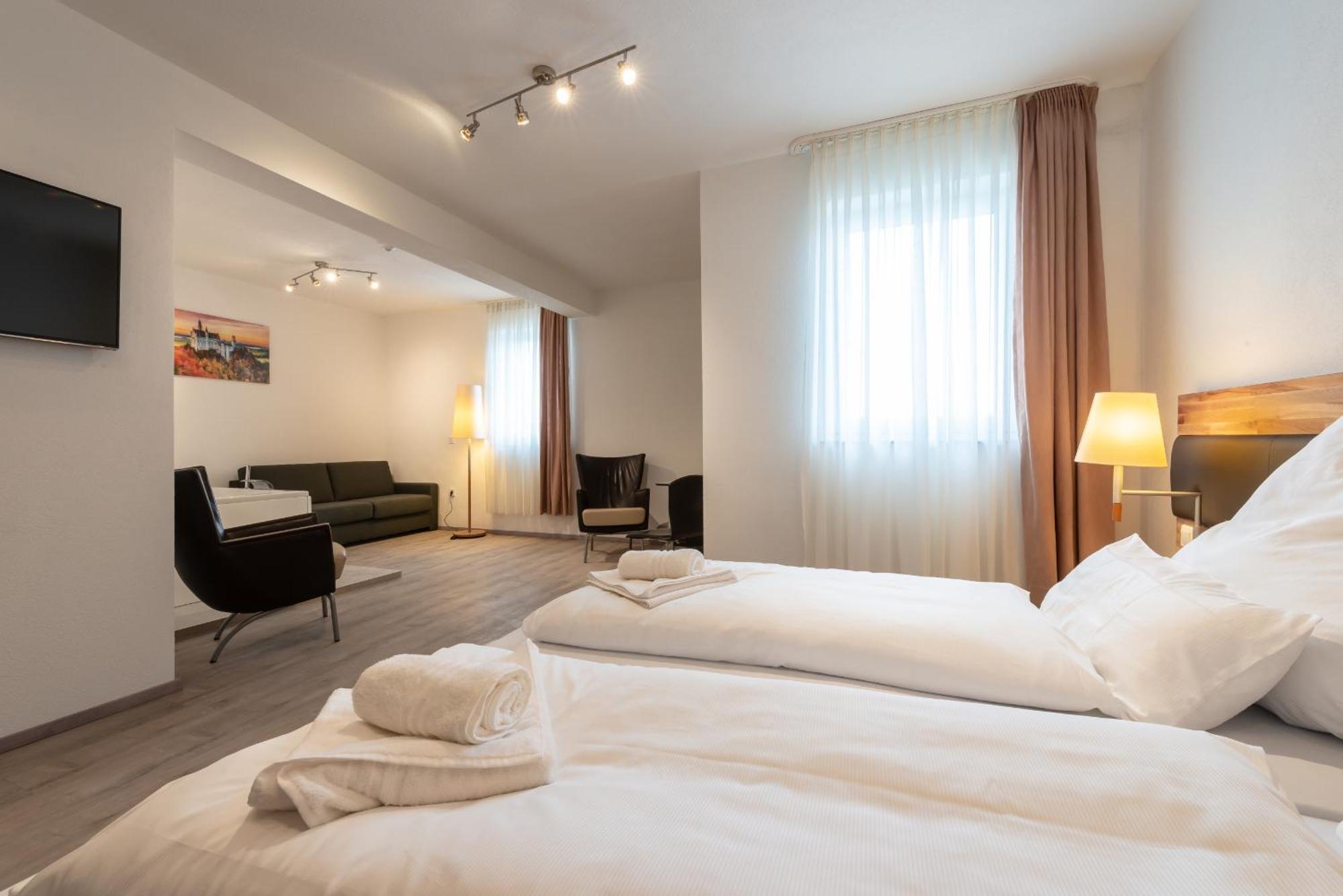 Hotel In Laisen Ройтлінген Номер фото